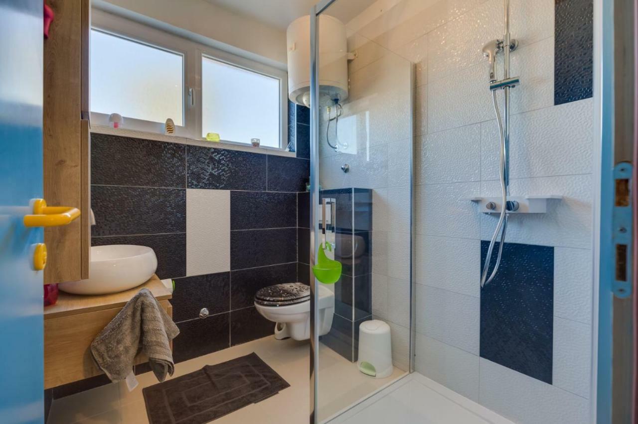 Apartment Marija Petrčane Kültér fotó