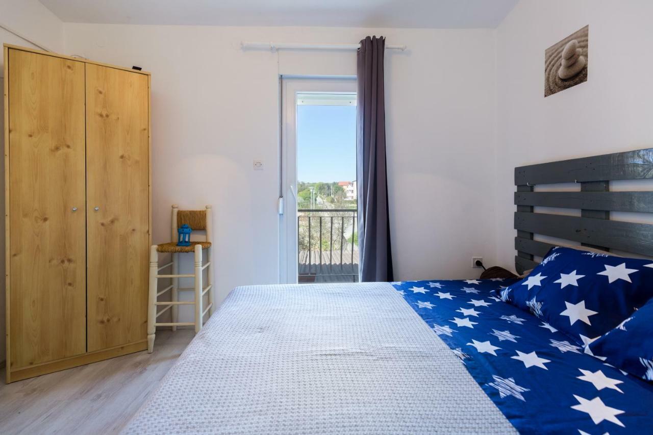 Apartment Marija Petrčane Kültér fotó